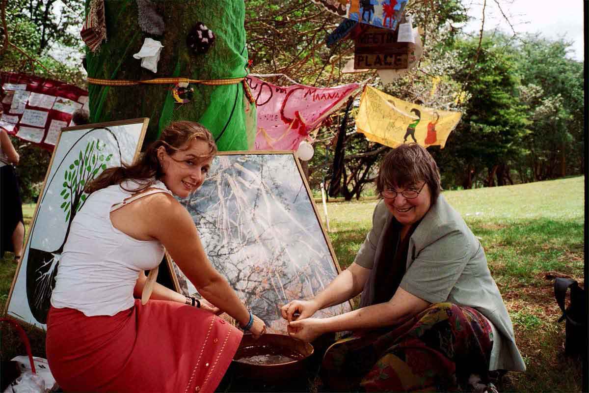 Afrika 2003 04 UN TREE 511 16 1200x800