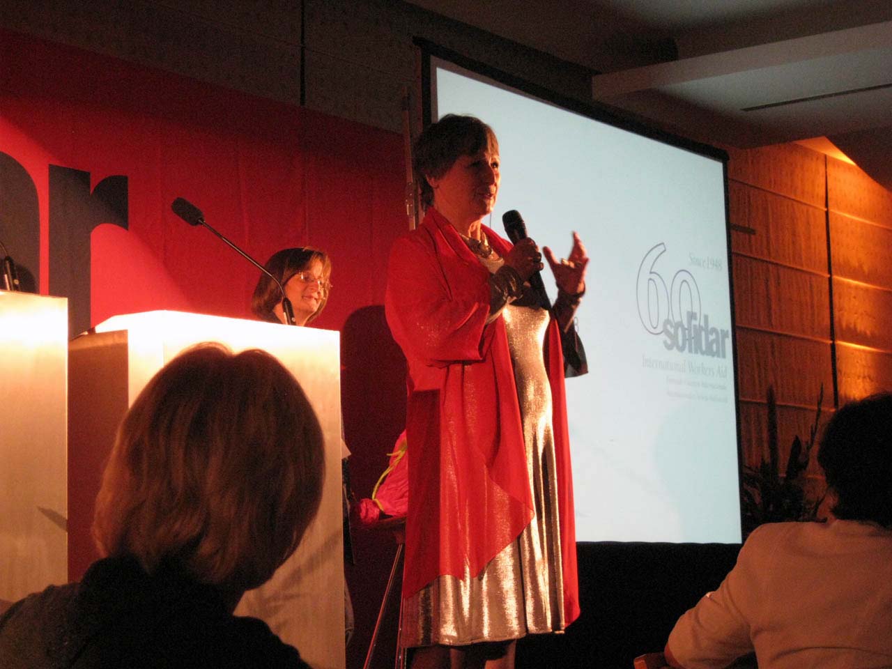 Award 2008 10 15 Silver Rose Award 131