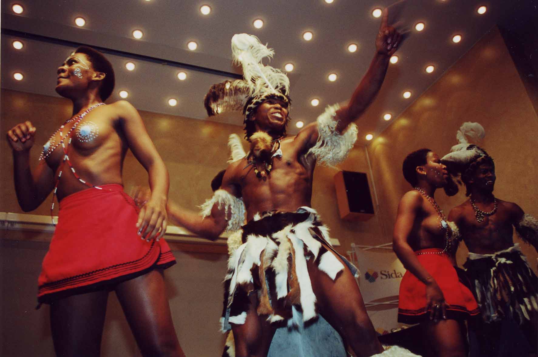 GT 2000 Globdag Dans Sydafrika4 1773x1176